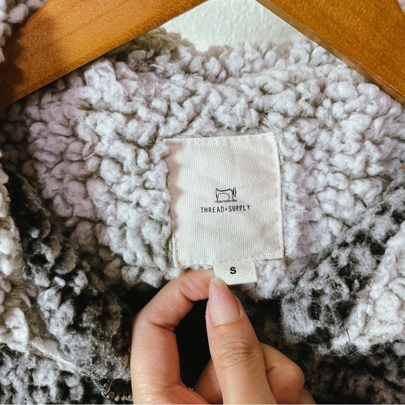 -`♡´- Free! Thread + Supply Wubby Teddy Jacket Size S - Picture 8 of 11